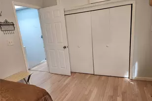 77-11 64th Ln, Glendale, NY 11385 - Photo 14