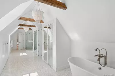 123 Abrahams Path, East Hampton, NY 11937 - Photo 12