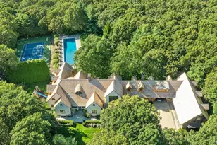 123 Abrahams Path, East Hampton, NY 11937 - Photo 2
