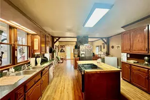 255 Howells Rd, Middletown, NY 10940 - Photo 10