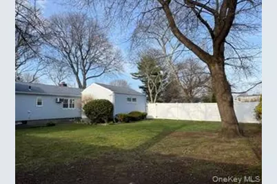 12 Fairlee Drive, East Northport, NY 11731 - Photo 18