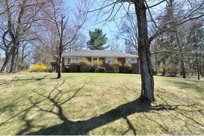 2 Augur Road, Airmont, NY 10901 - Photo 1