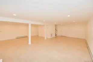 2 Augur Rd, Airmont, NY 10901 - Photo 32
