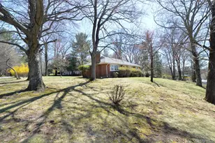 2 Augur Rd, Airmont, NY 10901 - Photo 2