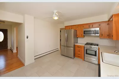 2 Augur Road, Airmont, NY 10901 - Photo 12