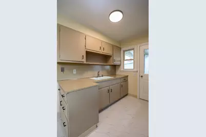 11 Mountain View Avenue, Saugerties, NY 12477 - Photo 6