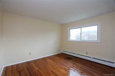 11 Mountain View Avenue, Saugerties, NY 12477 - Photo 12