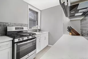 67-30 Dartmouth St, Flushing, NY 11375 - Photo 6