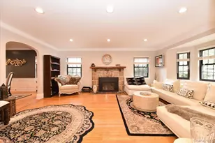 85-35 Edgerton Blvd, Jamaica, NY 11432 - Photo 2