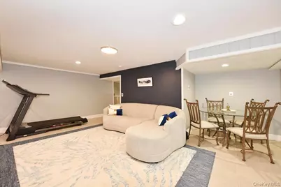 85-35 Edgerton Boulevard, Jamaica, NY 11432 - Photo 30