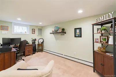 4 Tanglewood Lane, Poughkeepsie, NY 12603 - Photo 16