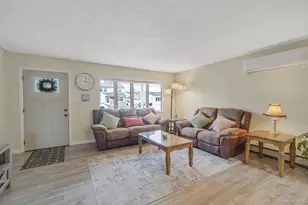 11 Nehring Ave, Babylon, NY 11702 - Photo 10