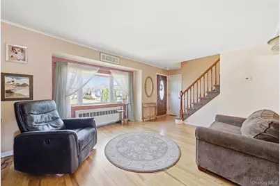 332 1st Avenue, Massapequa Park, NY 11762 - Photo 8