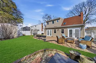 332 1st Ave, Massapequa Park, NY 11762 - Photo 28