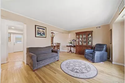 332 1st Avenue, Massapequa Park, NY 11762 - Photo 6