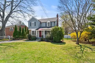 44 Sprague Rd, Scarsdale, NY 10583 - Photo 2