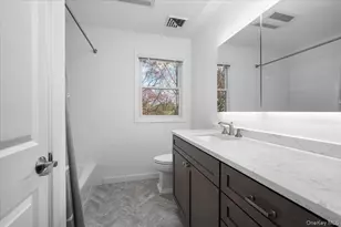 8 Fairlawn Pkwy, Rye Brook, NY 10573 - Photo 16