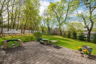 8 Fairlawn Pkwy, Rye Brook, NY 10573 - Photo 20