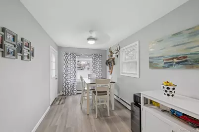 3 Roy Avenue, West Islip, NY 11795 - Photo 8