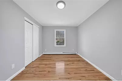 45 Oak Avenue, Shirley, NY 11967 - Photo 20