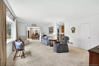 107 Whittier Drive, Thornwood, NY 10594 - Photo 6