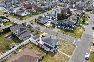 9 Cabot Rd W, Massapequa, NY 11758 - Photo 40