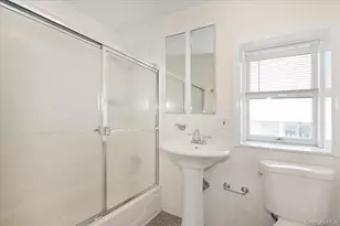 9 Cabot Rd W, Massapequa, NY 11758 - Photo 28