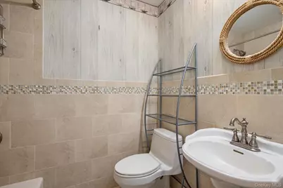 10 Delta Road, Massapequa, NY 11758 - Photo 24