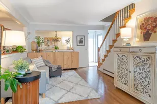 1 Motts Ln, Glenwood Landing, NY 11547 - Photo 6