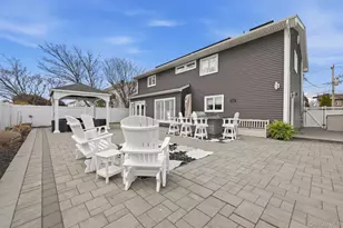 2635 S Seamans Neck Rd, Seaford, NY 11783 - Photo 34