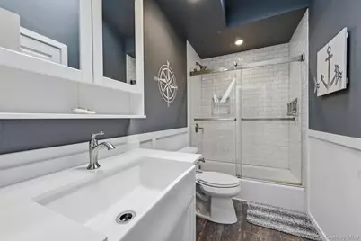 2635 S Seamans Neck Road, Seaford, NY 11783 - Photo 20