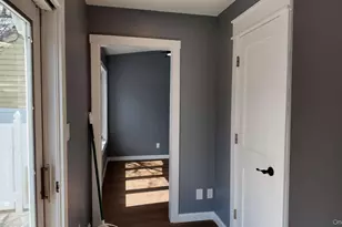 50 E St Marks Pl, Valley Stream, NY 11580 - Photo 8