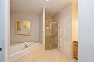 30 Redan Dr, Smithtown, NY 11787 - Photo 10