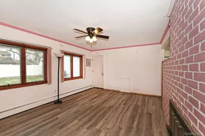 24 Cloister Lane, Hicksville, NY 11801 - Photo 8