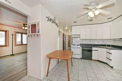 24 Cloister Lane, Hicksville, NY 11801 - Photo 4