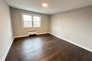 7 Linwood Rd N, Port Washington, NY 11050 - Photo 8