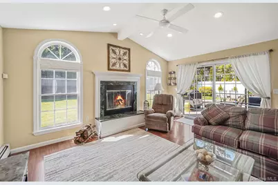 30 Tulip Grove Drive, Lake Grove, NY 11755 - Photo 12