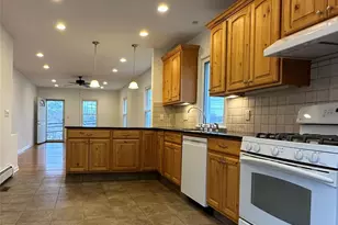 37 Church St, Bedford Hills, NY 10507 - Photo 4