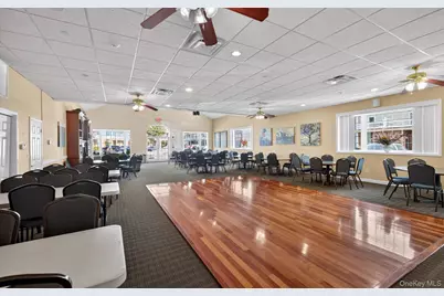 105 Francesca Way #105, Amityville, NY 11701 - Photo 22