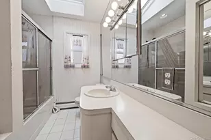 3965 Darby Ln, Seaford, NY 11783 - Photo 10