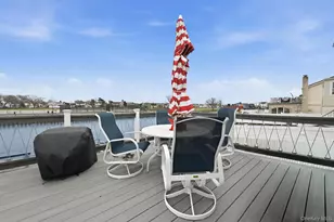 3965 Darby Ln, Seaford, NY 11783 - Photo 28