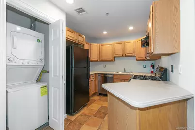 28 Lorien Place #4, Melville, NY 11747 - Photo 10