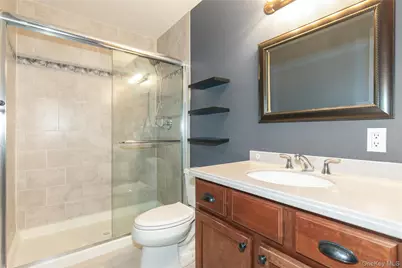28 Lorien Place #4, Melville, NY 11747 - Photo 14