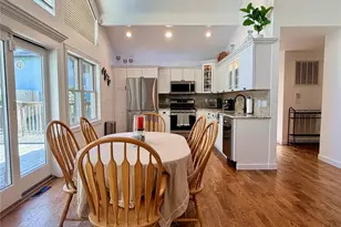 43B Old Squires Rd, Hampton Bays, NY 11946 - Photo 8