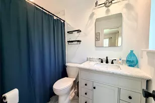 43B Old Squires Rd, Hampton Bays, NY 11946 - Photo 12