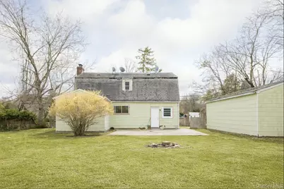 51 Southaven Avenue, Medford, NY 11763 - Photo 18