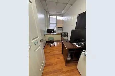 41-25 Kissena Boulevard 2FL #104, Flushing, NY 11355 - Photo 12