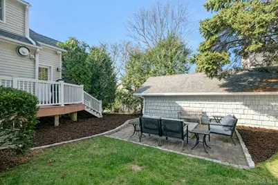 18 Knollwood Road, Eastchester, NY 10709 - Photo 32