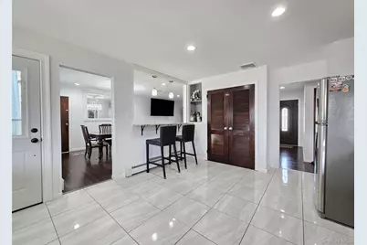 310 Browns Road, Nesconset, NY 11767 - Photo 4