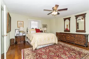 63 Marlborough Ct, Rockville Centre, NY 11570 - Photo 12